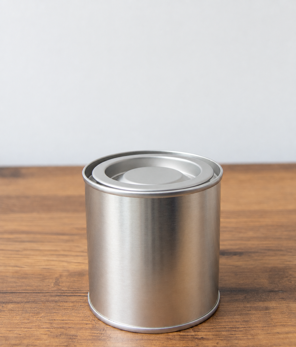 100g white label mini paint candle tin in silver