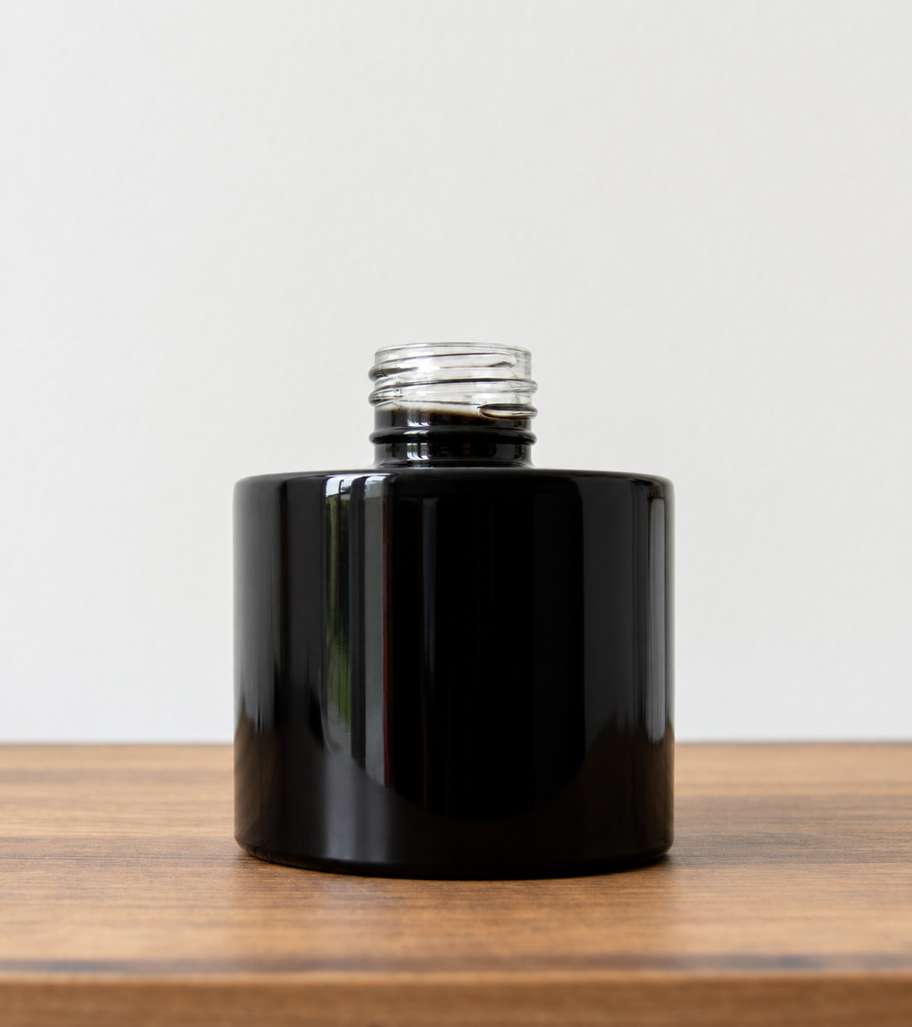 Reed diffuser bottle without cap in Black Gloss