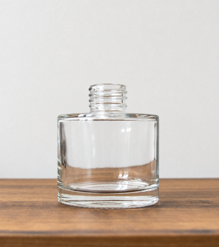 Reed diffuser bottle without cap in clear